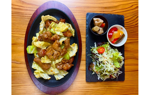 とんちゃん焼き：950円