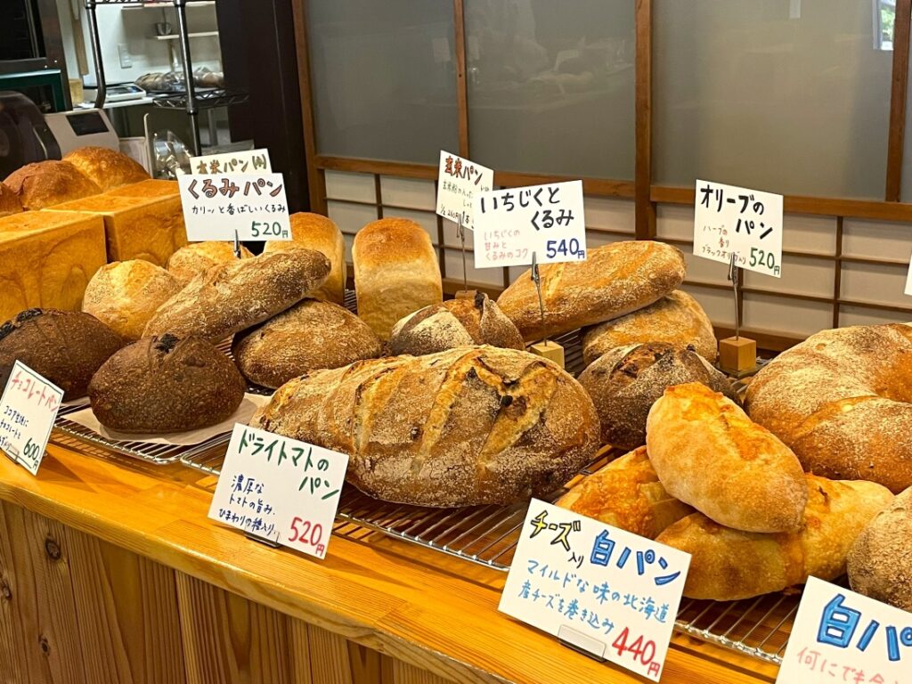 パンの壷（近江八幡）のハード系パン